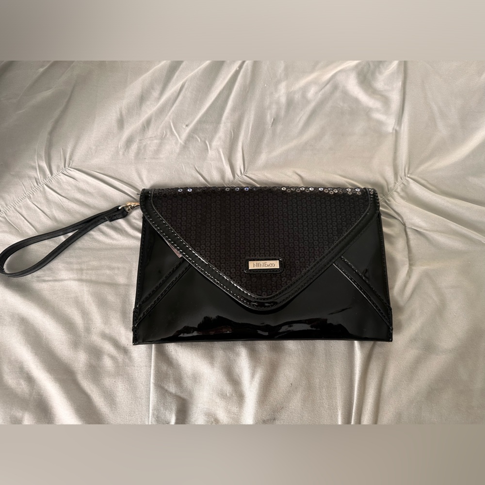 Black patent Nine & Co. Clutch